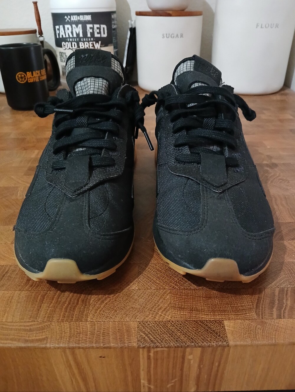 Nike Shoes - Picture 2 of 5